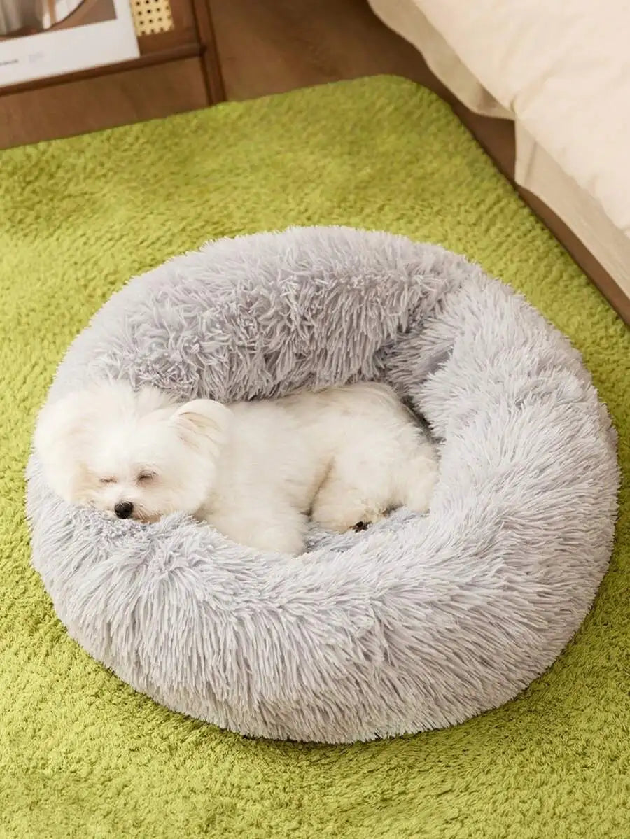 Luxurious Plush Round Pet Bed For Small To Medium Pets