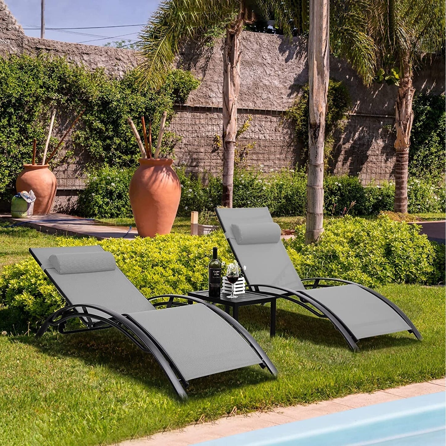 AuAg 5-Position Aluminum Outdoor Lounge Chair Set With Table