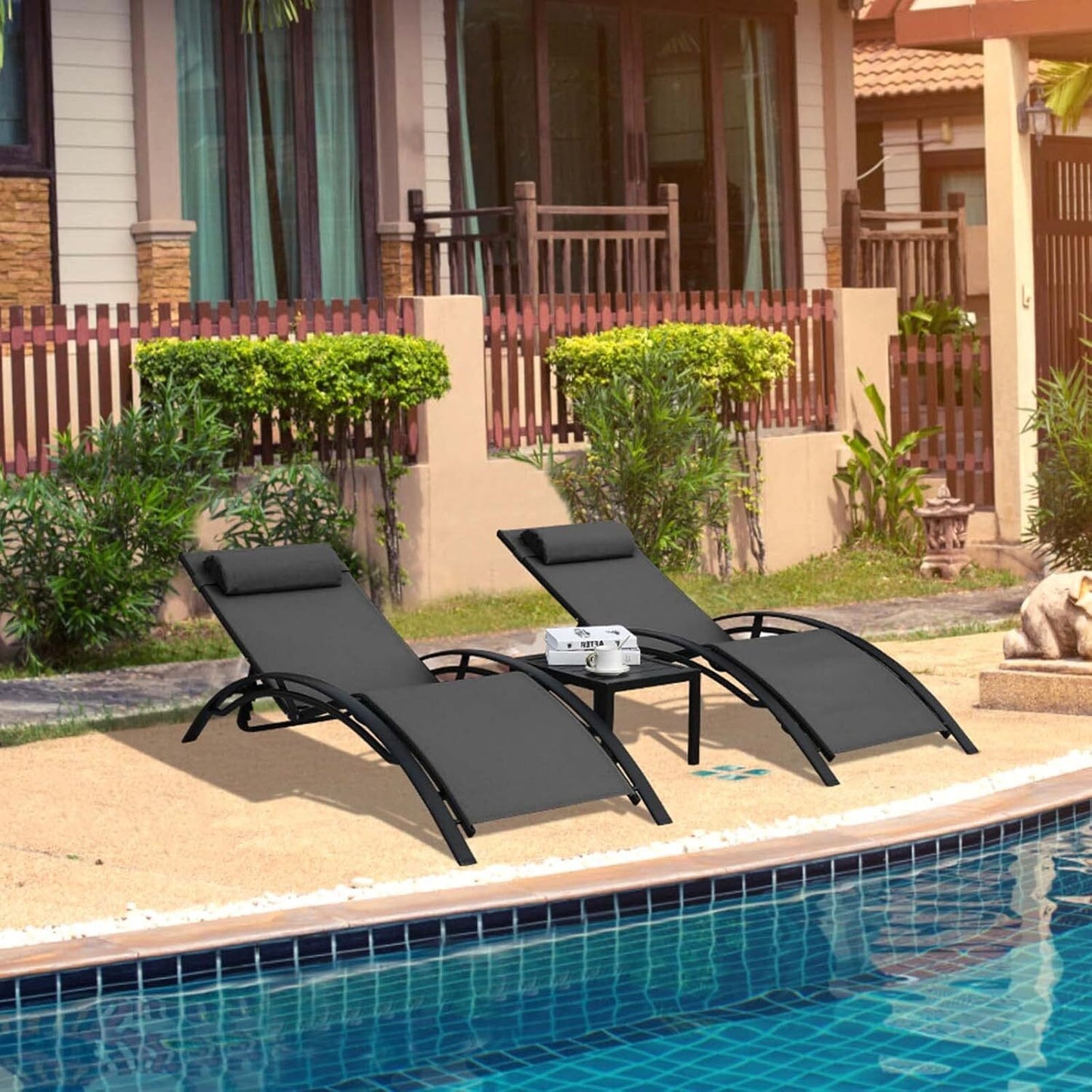 AuAg 5-Position Aluminum Outdoor Lounge Chair Set With Table