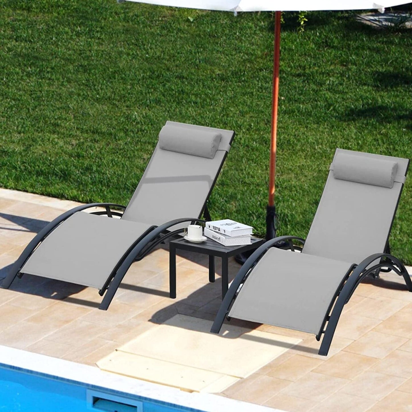AuAg 5-Position Aluminum Outdoor Lounge Chair Set With Table